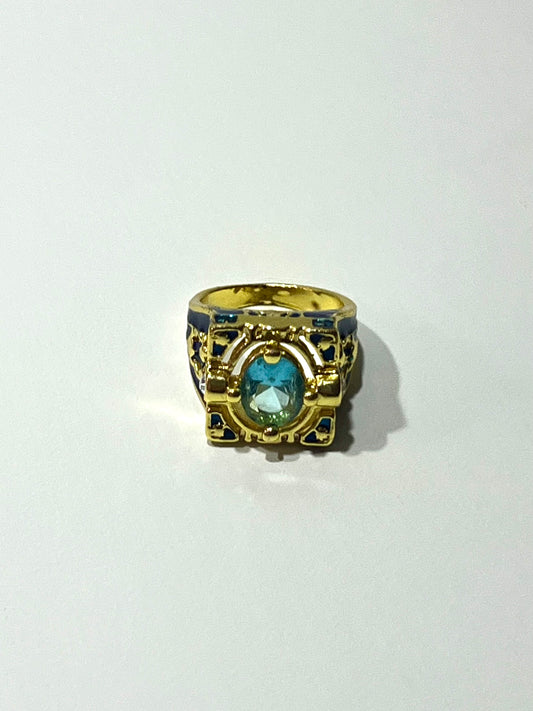 gold vintage ring art nouveau style